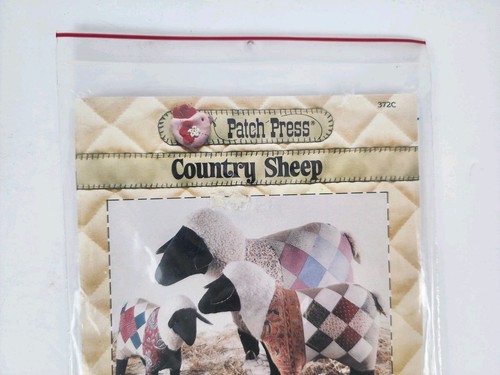 COUNTRY SHEEP Sewing Pattern Patchwork Quilt Plush by Patch Press 12" 17" & 23" - Picture 4 of 5