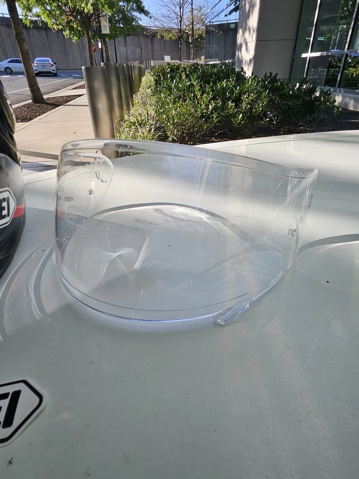 Shoei RF-1200 Motorcycle Red Helmet With CWR-1 Tinted & Clear Visor Size Medium - Image 4 of 4