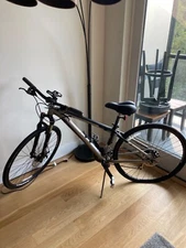 Awesome Authentic Trek bicycle Dual Sport Hybrid 8.3 DS Great Condition