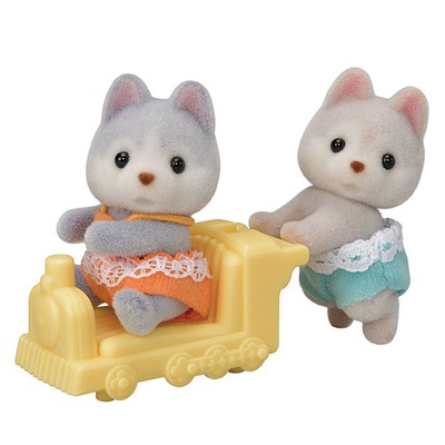 Epoch Calico Critters Husky Twins