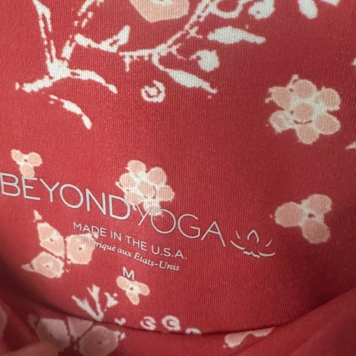 beyond-yoga high waisted capri batik blooms leggings