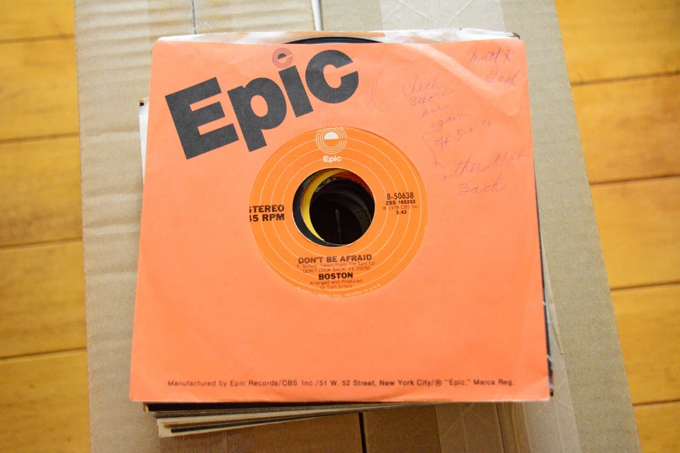 BOSTON "A MAN I'LL NEVER BE / DON'T BE AFRAID" 45RPM 7" VINYL VG+ EPIC [C3-100] - Image 2 of 4