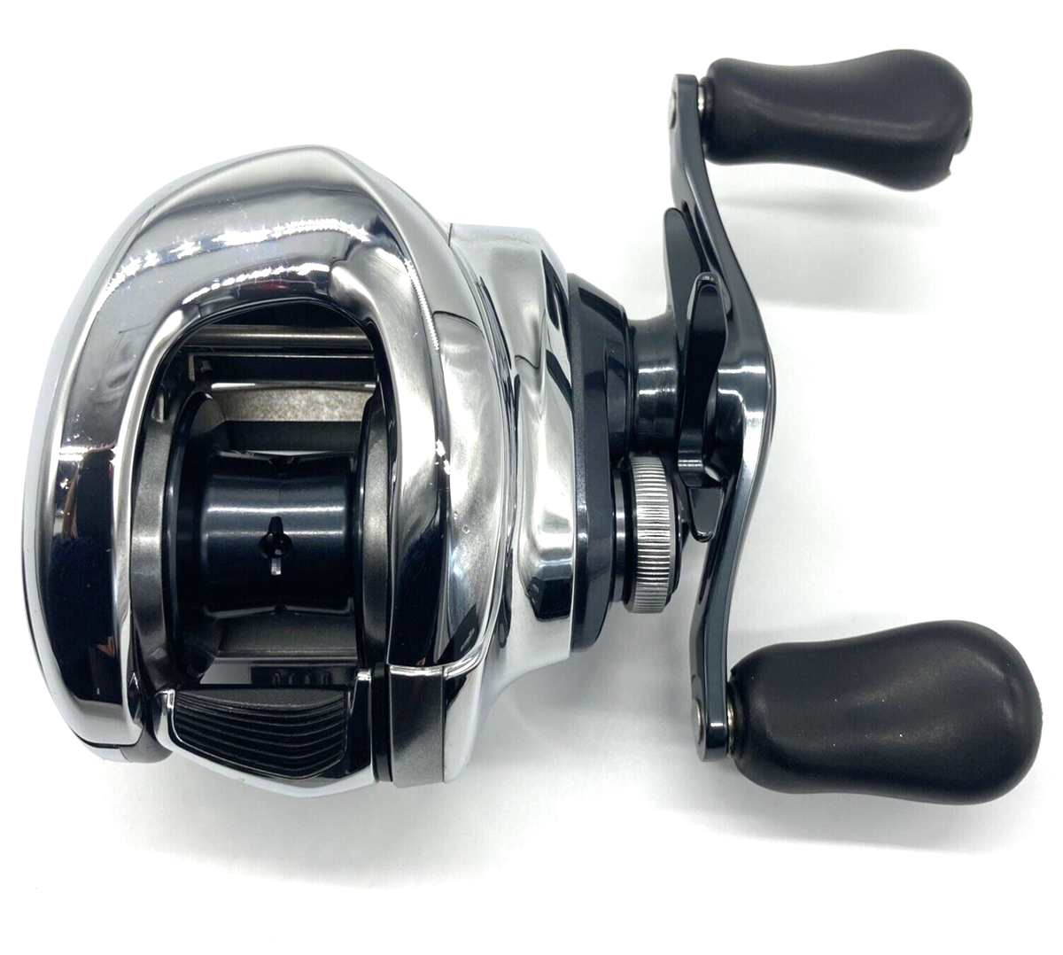 Shimano 19 ANTARES HG Right Handed Baitcasting Reel w/Box Shimano 19 ANTARES HG Right Handed Baitcasting Reel w/Box