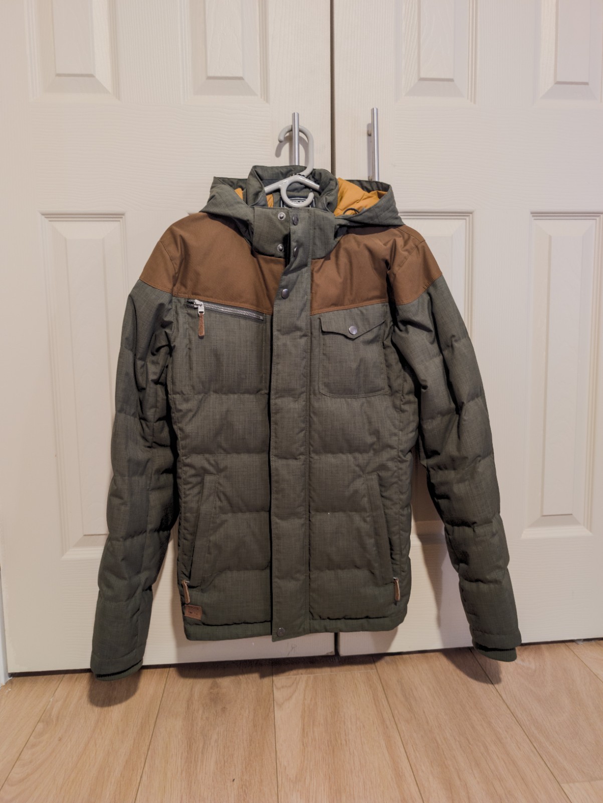 Outdoor Research Whitefish Down Jacket Men’s Small Juniper Carob 700 Fill Down