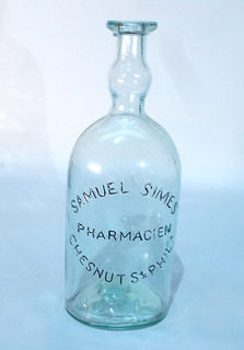 SIMES PHARMACIEM CHESNUT ST PHILA PHILADELPHIA PA PONTILED MEDICINE BOTTLE