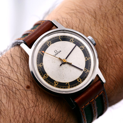 Omega Sector Dial Centre Seconds Gold Arabic Numerals Vintage Watch Cal 285