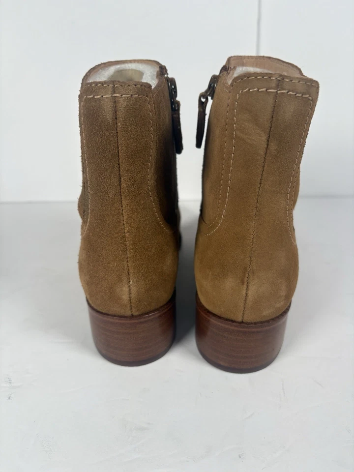 Женские золотисто-коричневые замшевые ботильоны Cole Haan Naia размер 6,5B - Изображение 2 из 4