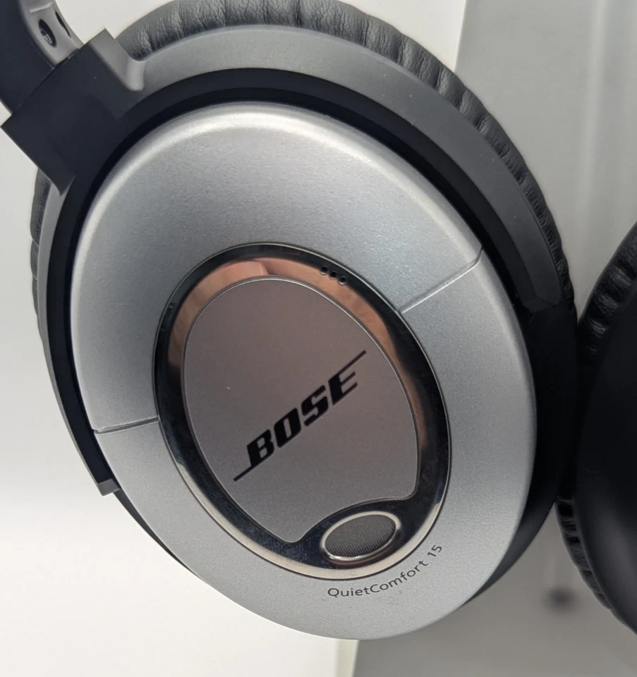 Bose QC-15 QuietComfort 15 Acoustic Noise Canceling Headphones w Case Tested - Image 4 of 4