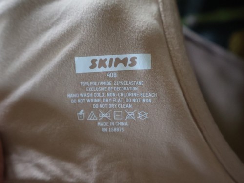 EXCELLENT Skims PADDED 40B Sand T-Shirt Bra CLAY BEIGE - Picture 3 of 3