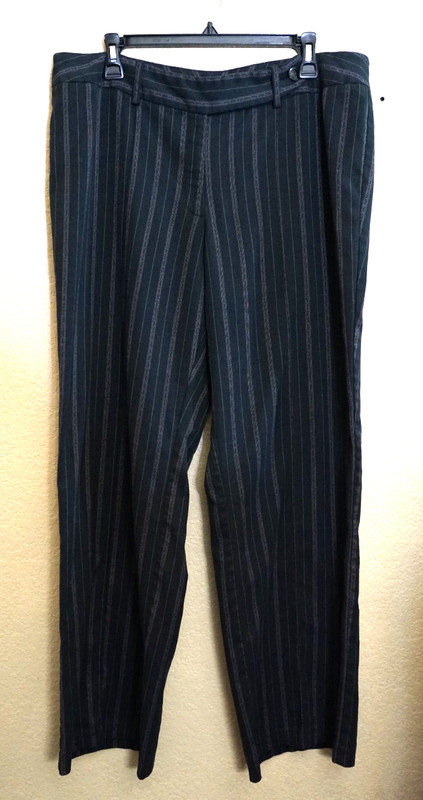 Hillard Hanson plus size 16 black stripe thin business casual pants