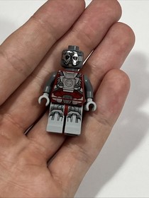 LEGO Sith Warrior Minifigure Fr 75025 Star Wars - Jedi Defender Cruiser sw0499
