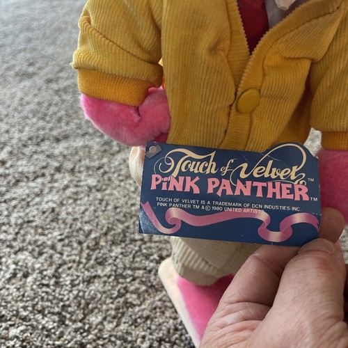 Vintage Pink Panther 17" Stuffed Toy Touch of Velvet Mighty Star Inc W/ Stand - Picture 5 of 5