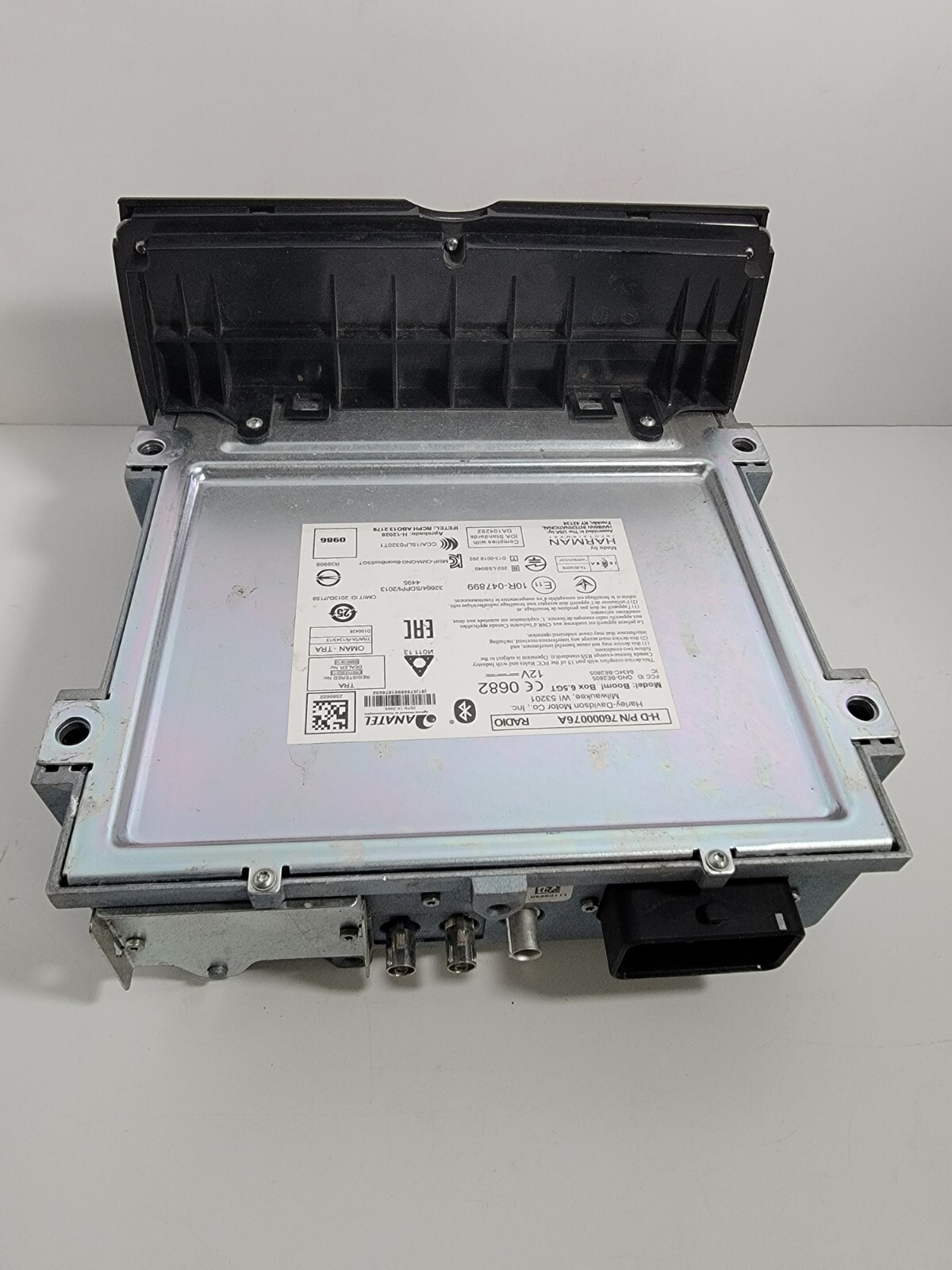 Genuine OEM Harley Davidson Boom! Box 6.5" GT Radio Kit Navigation