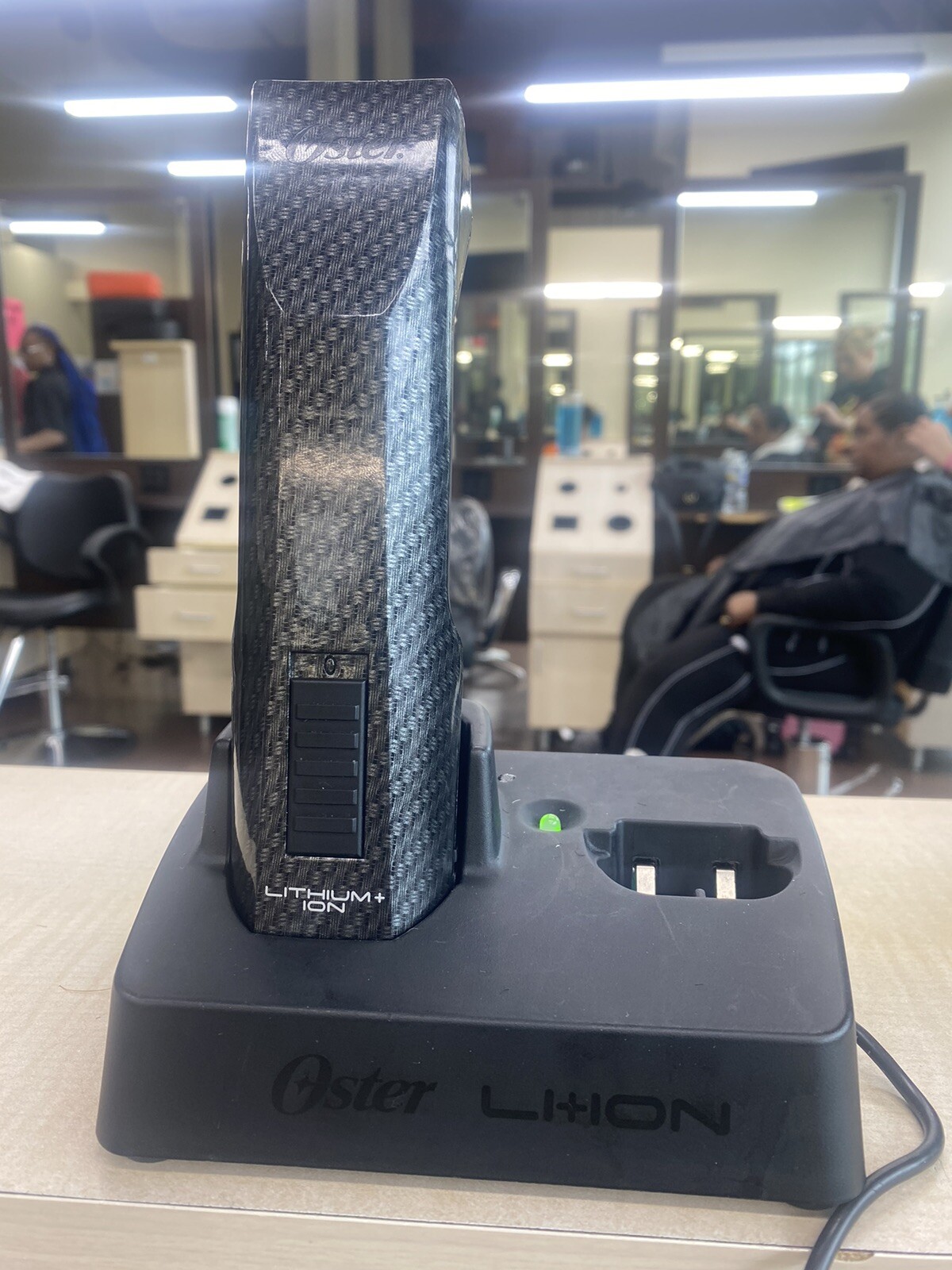 Oster Octane Heavy Duty Cordless Hair Clipper Powered by Lithium-Ion Battery...