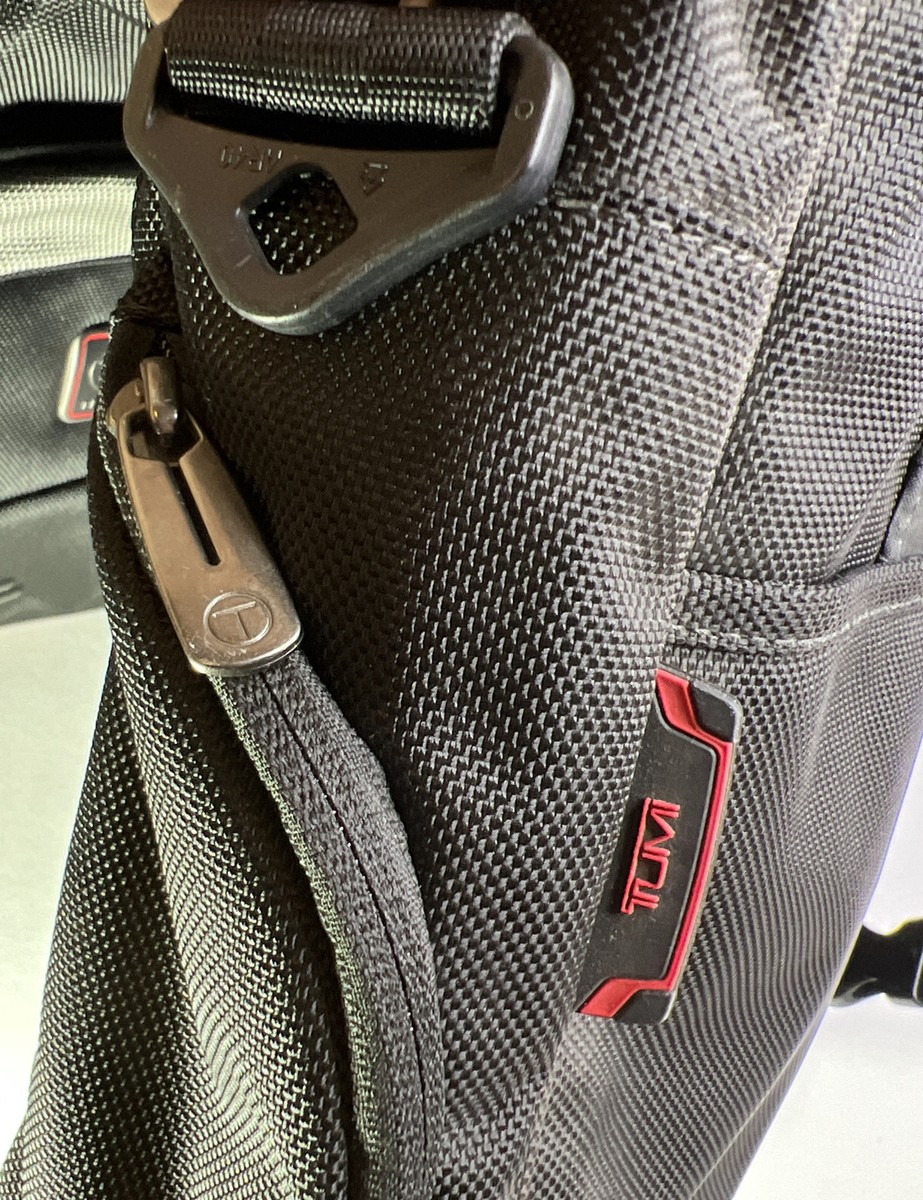 TUMI✯TECH Amazon.com | Tumi Luggage T-Tech Icon Hans Laptop Messenger