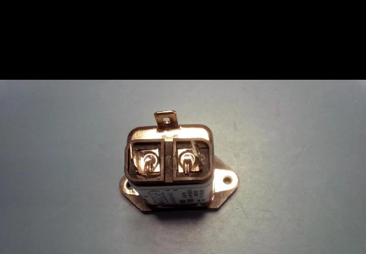 LOTE DE (5) FILTRO DE ENTRADA DE ALIMENTACIÓN EMI CORCOM 6EEB1 NUEVO 6A Foto 2 de 4