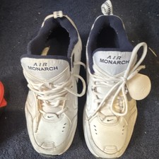 Nike Air Monarch IV 416355-102 White Navy 4E Wide Low Top Sneaker Men