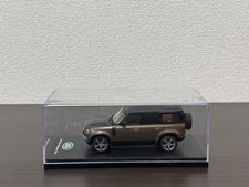 1/43  LAND ROVER DEFENDER 110 X 724649