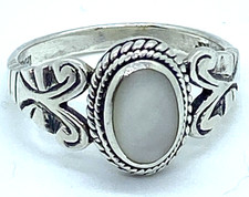 Vintage Sterling Silver / 925 Mother of Pearl Rope Ring Size 7.5