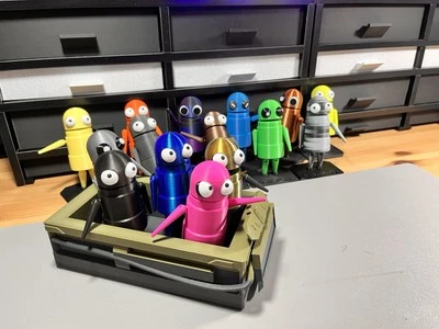 REPO SEMIBOT ARTICULATED REPO Semibot Robot Agent Articulated Figure 3D Printed with stand