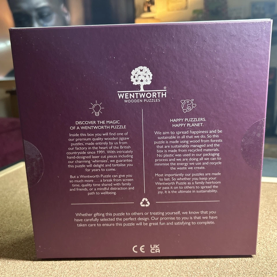 New Wentworth Wooden Jigsaw Puzzle Cats in Christmas Hats 500 Pieces Cat Puzzle - Image 2 of 4