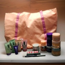 Clinique Bag Bundle With Makeup Samples