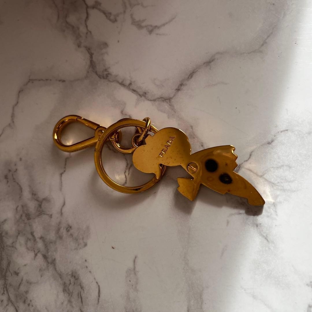 PRADA Girl Key Chain Leather Logo Badge Used Excellent Condition thumbnail 5