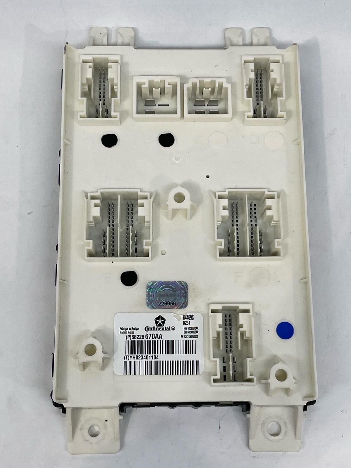 2014 Maserati Quattroporte S BCM Body Control Module 68226670AA Need Programming