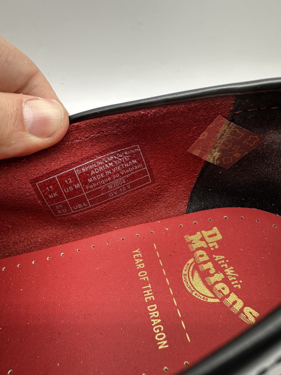 Dr. Martens YEAR OF THE DRAGON 箱付き　レッド Enter the Year of the Dragon With Doc Martens Shoes