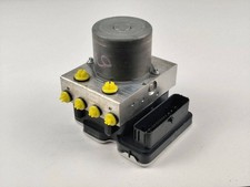 Toyota Yaris Cross 2023 85kW ABS-Pumpe / Hydraulikaggregat 445400D860 RGC20532