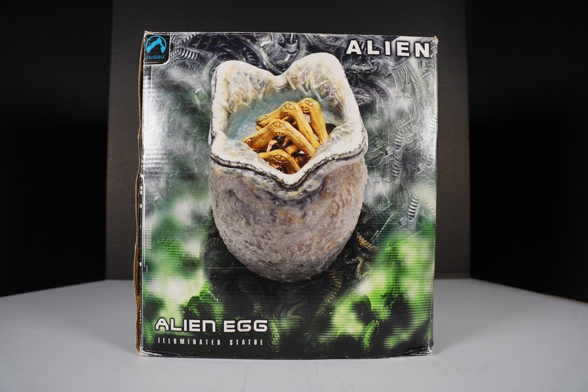 エイリアン【エッグ】スタチュー　PALISADES(パリセイズ) 2003 Palisades Alien Egg Illuminated Resin Statue Rare #273/2000