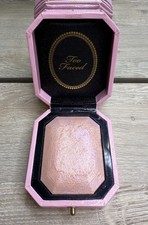 Too Faced Diamond Light Multi-Use Diamond Fir...