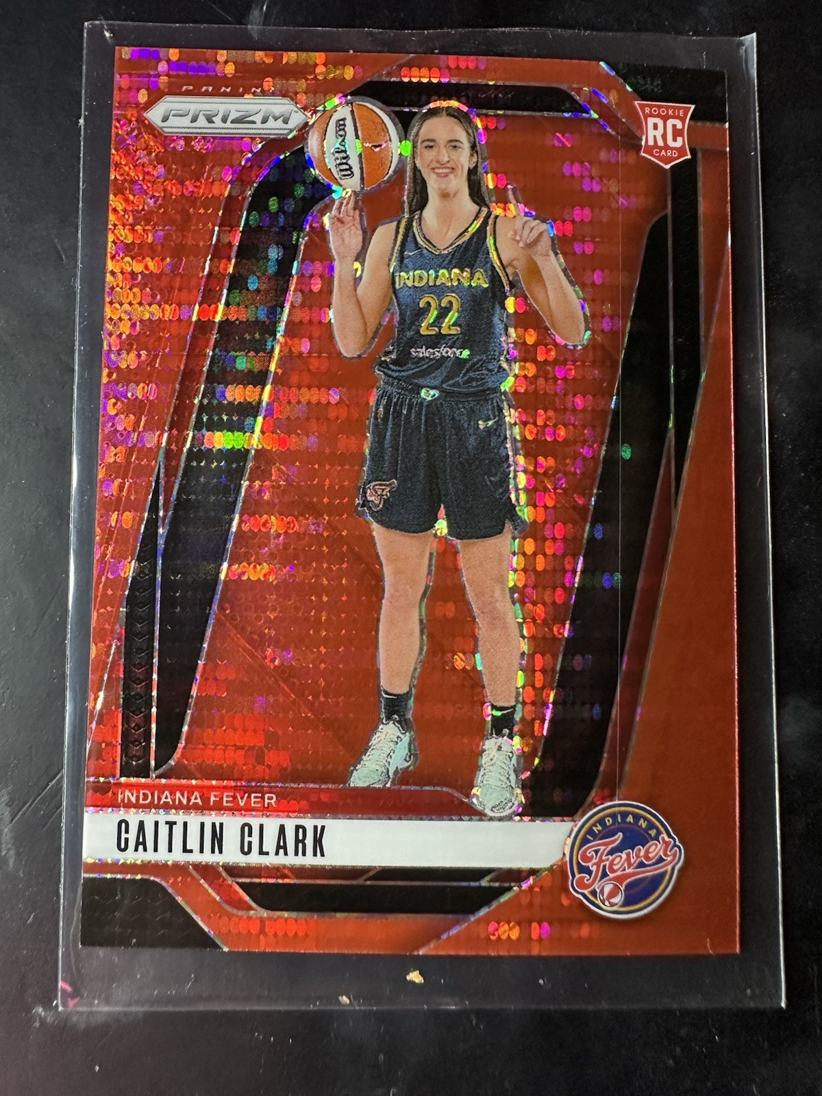 2024 Panini Prizm WNBA - Caitlin Clark #145 Red Pulsar Prizm /299 (RC)