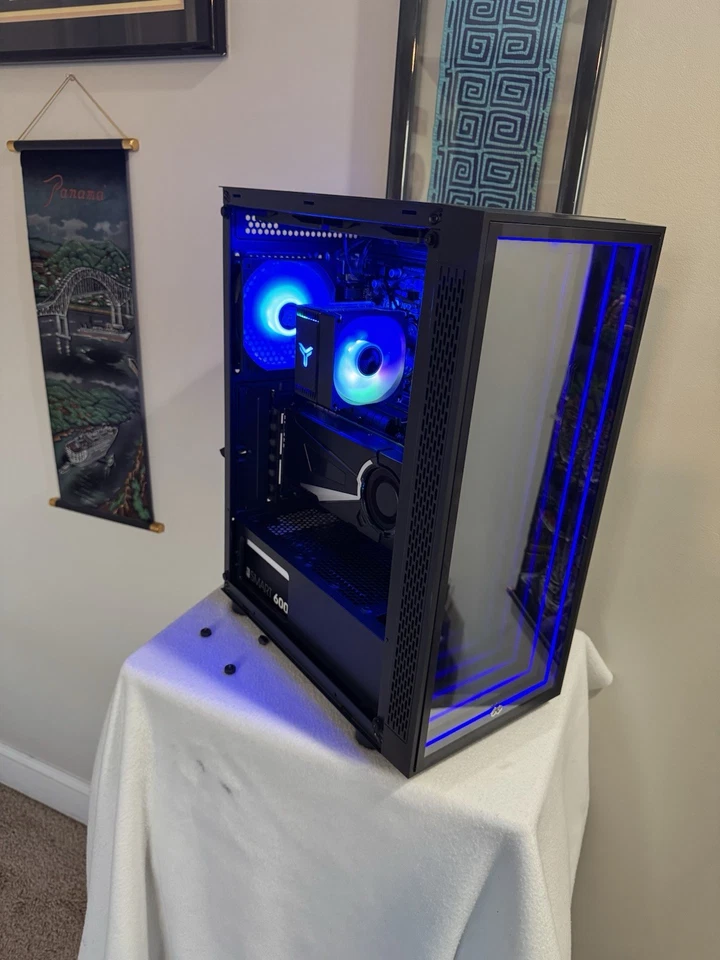 i7 9700F 32 GB DDR4 Memory RTX 3050 8 GB GPU 1 TB M.2 Gaming PC - Image 2 of 4