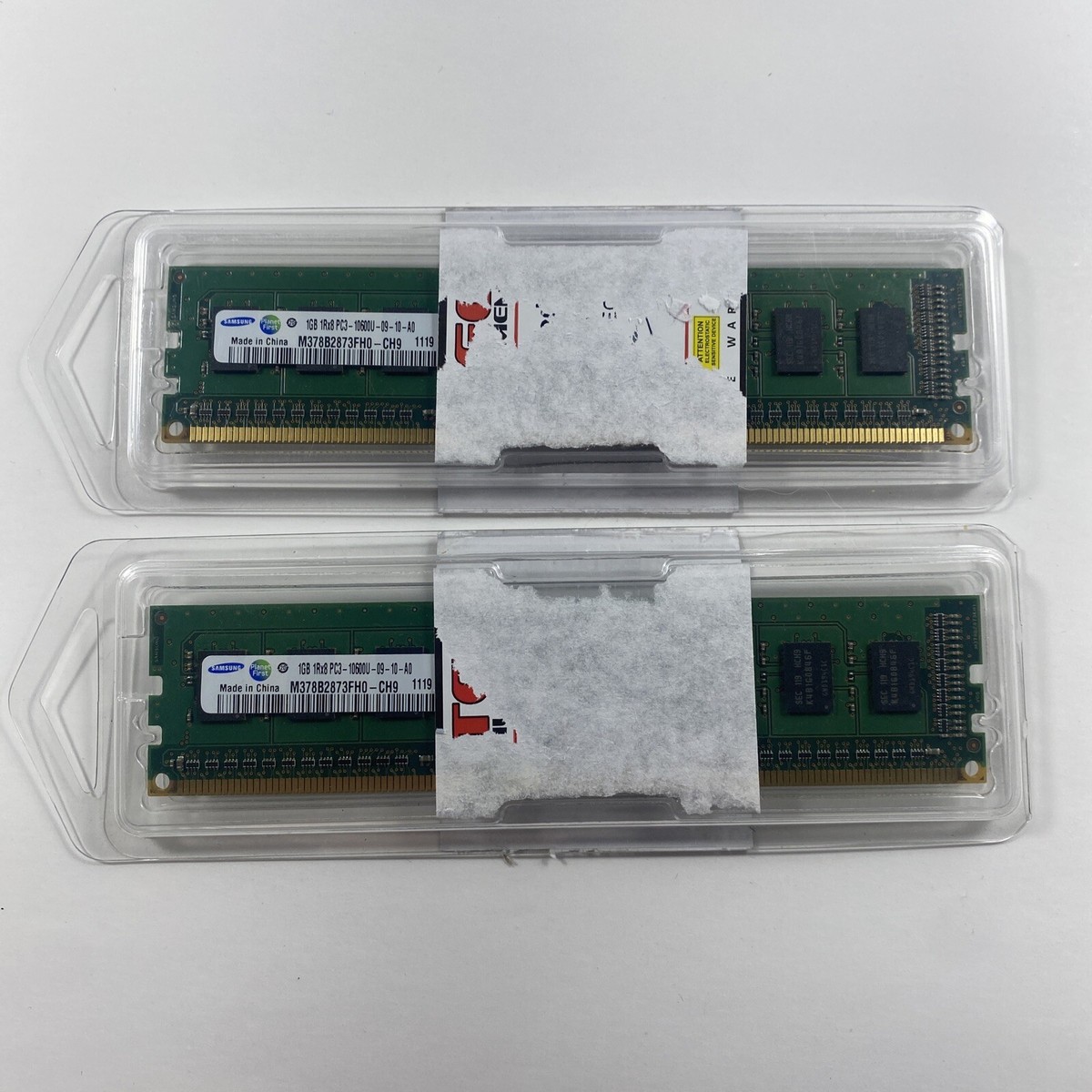 SAMSUNG 1GB 1Rx8 PC3-10600U-09-10-AO M378B2873FHO-CH9 MEMORY RAM