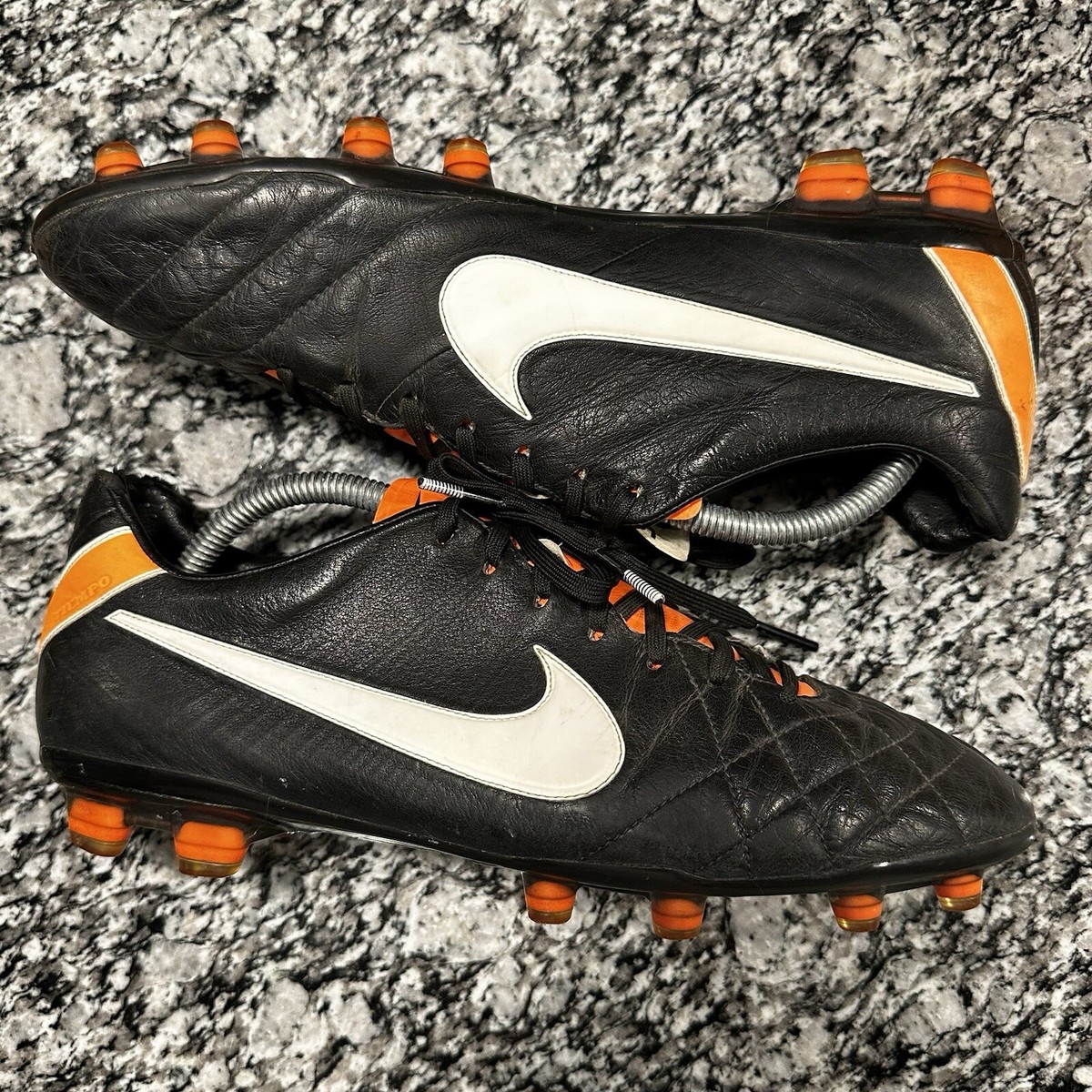Nike Tiempo Legend IV Elite FG Soccer Cleats [453955-018 Nike Tiempo Legend IV Elite FG Soccer Cleats [453955-018