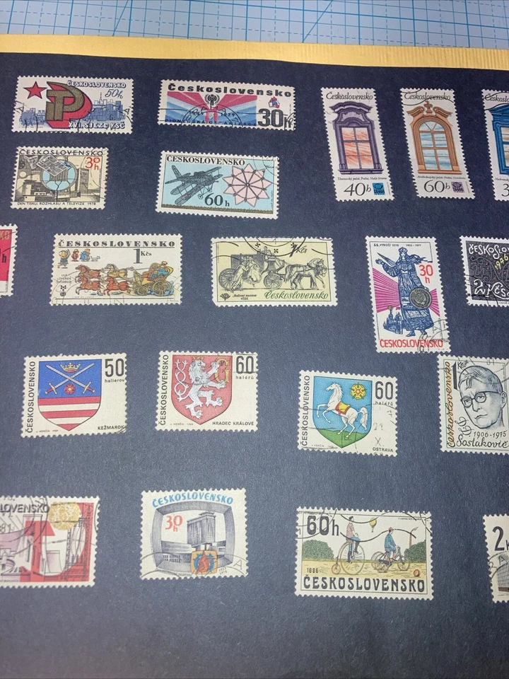 25 Used Vintage MNH Czechoslovakia Stamps, 1970's Lot. Some are RARE. $1 Ships! - Image 4 of 4
