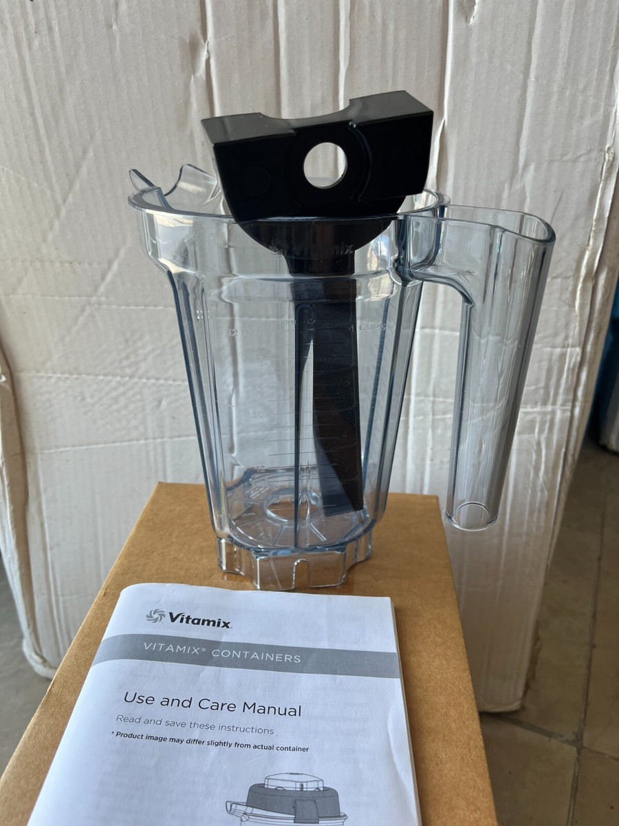 Vitamix Eastman Tritan Copolyester 32 Ounce Container with Soft