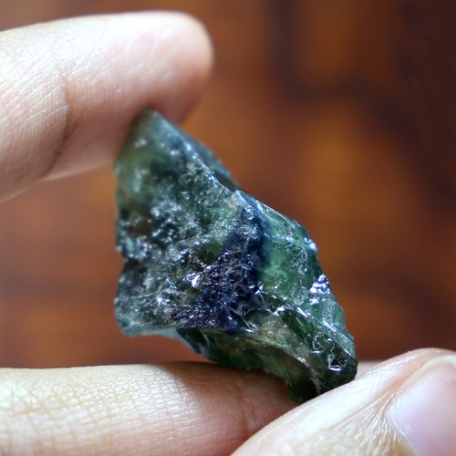 Extraordinary Certified 41.53ct Natural Teal Sapphire Madagascar Rough 32x16mm - Picture 4 of 7
