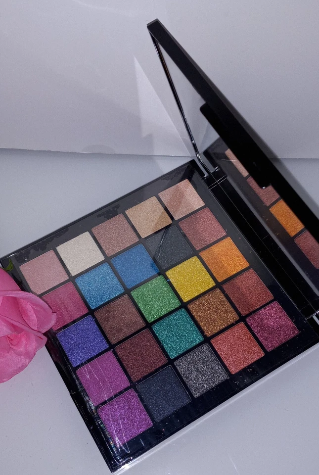 KleanColor FAB Shimmer Eyeshadow Palette 25 Shimmering Glitter Shades - Image 2 of 3