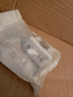 MIDWEST Snap In Range On Off Toggle Switch Part # 65312 OEM 15A 125V Switch