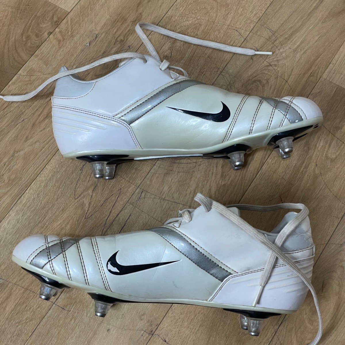 vintage Nike Total 90 shift Soccer Cleats Rare 2006 football  display picture 2