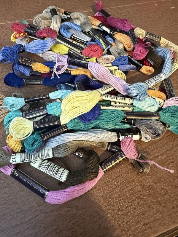 40 Skeins ANCHOR  FLOSS Cotton cross stitch needlepoint Embroidery ALL NEW