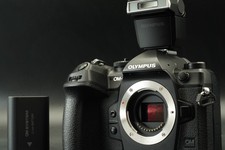 OLYMPUS OM System OM-1 Mirrorless Camera -46362 cuts- US STOCK 12248