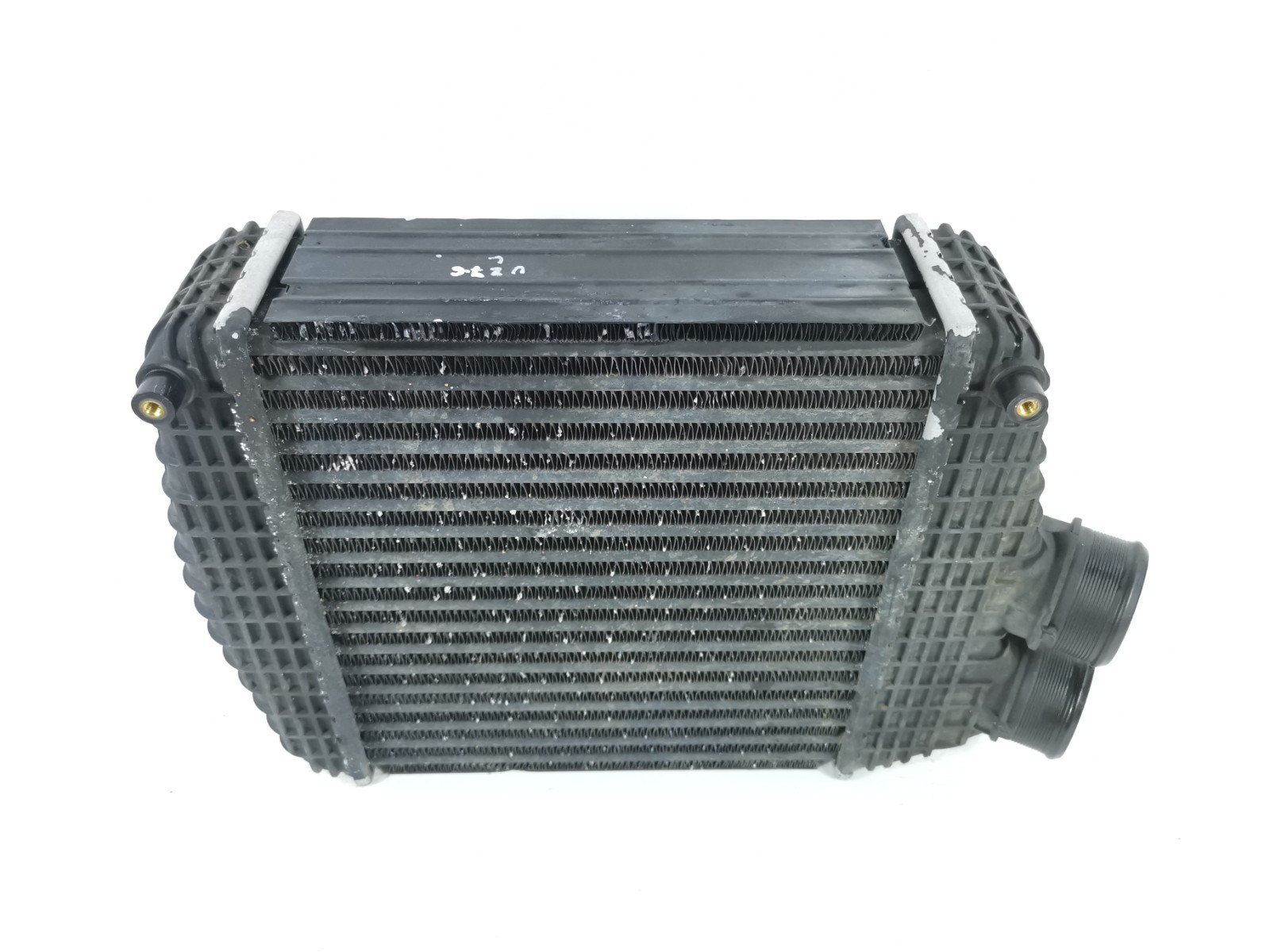 Maserati Ghibli 3.0 2016  Left Driver Side Radiator Intercooler 670009834 OEM