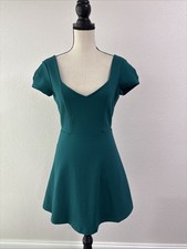 NWT Urban Outfitters Maria Green Ponte Short Sleeve Mini Skater Dress Size 2