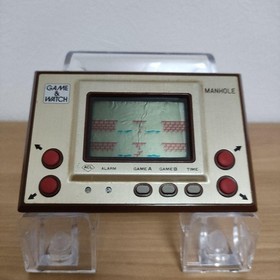 NINTENDO GAME AND & WATCH Manhole 1981 tested very good free shipping