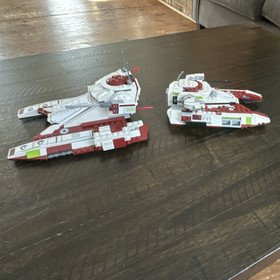LEGO Star Wars Republic fighter tanks set numbers #75342 & #75182