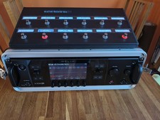 Line 6 Helix Rack and Floor Controller With 6m Variax Cable. Original Packaging