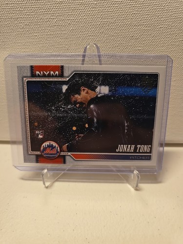 Jonah Tong [Golden Mirror Variation] #4 2026 Topps card